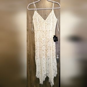 White lace Lulu's dress
